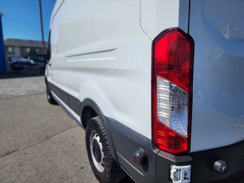 Used 2018 Ford Transit 250 148 Medium Roof w/ Interior Upgrade Package RWD image 34