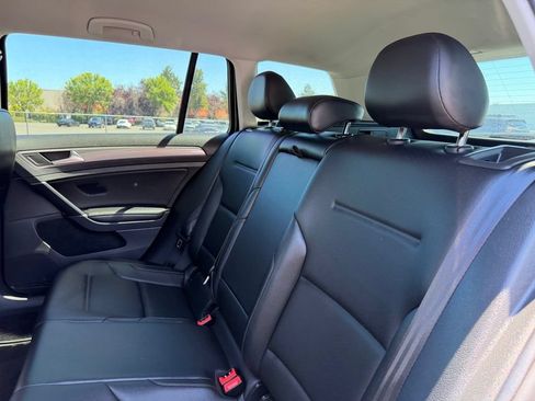 Used 2018 Volkswagen Golf Alltrack S AWD/4WD image 29
