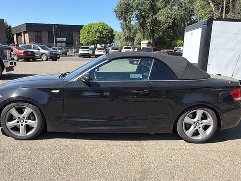Used 2008 BMW 135i Convertible RWD image 8