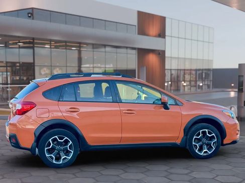 Used 2014 Subaru Crosstrek 2.0i Limited w/ Popular Package #2 image 12