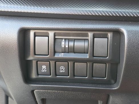 Used 2023 Subaru Crosstrek 2.0i Premium image 41