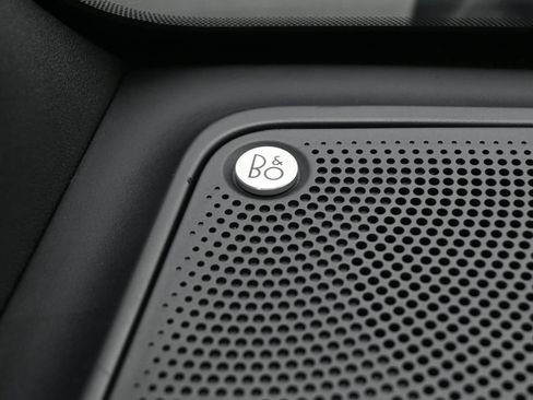 Used 2024 Ford Bronco Badlands image 19