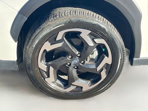 Used 2023 Subaru Crosstrek 2.5i Limited image 32