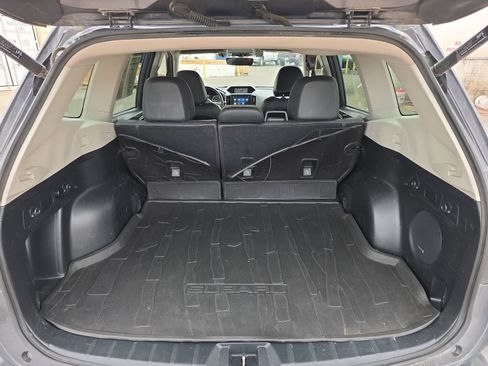 Used 2020 Subaru Forester Limited image 27