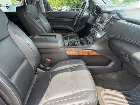 Used 2017 Chevrolet Tahoe Premier AWD/4WD image 38