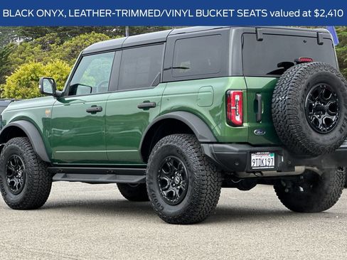 Certified 2025 Ford Bronco Badlands AWD/4WD image 9