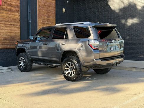 Used 2018 Toyota 4Runner SR5 Premium AWD/4WD image 15
