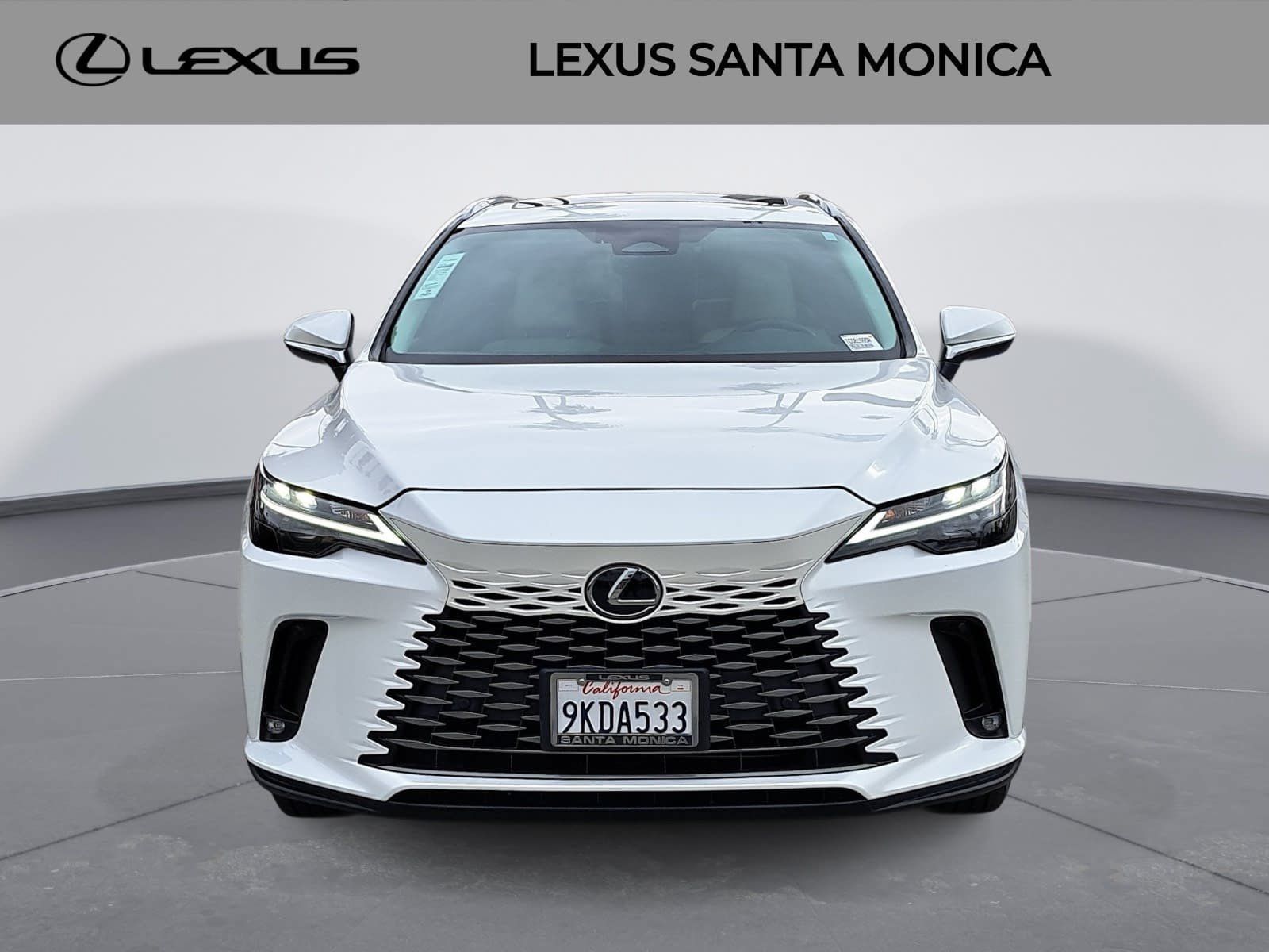 Used 2024 Lexus RX 350 FWD w/ Technology Package image 2
