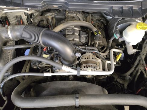 Used 2017 RAM 1500 Express RWD image 30