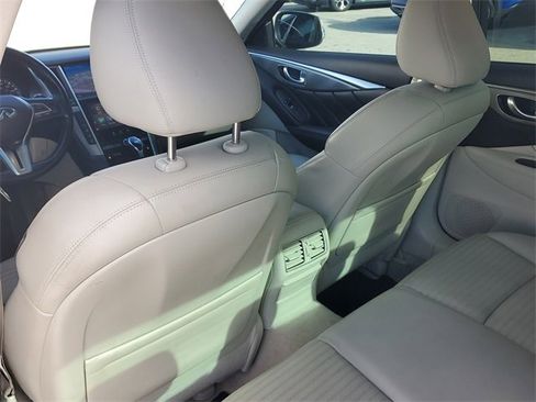 Used 2018 INFINITI Q50 Sport image 8