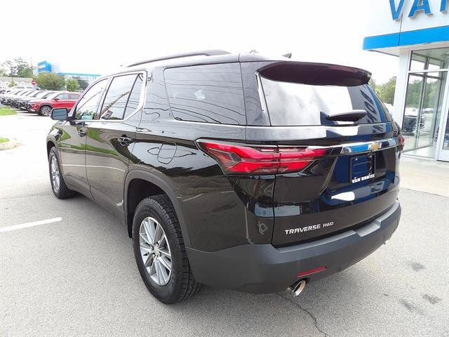Certified 2023 Chevrolet Traverse LT w/ Rear Camera Mirror Package AWD/4WD image 3