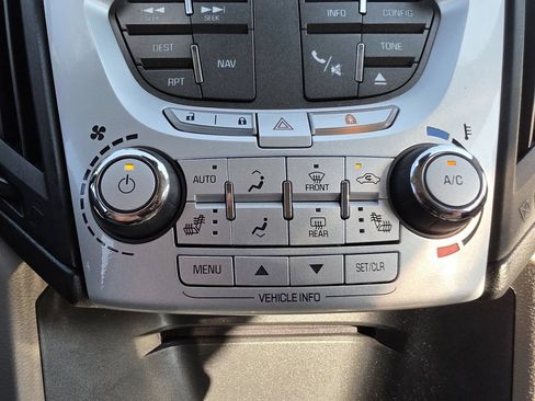 Used 2014 Chevrolet Equinox LTZ AWD/4WD image 26