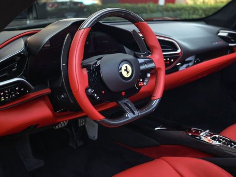 Used 2025 Ferrari 296 GTS RWD image 28