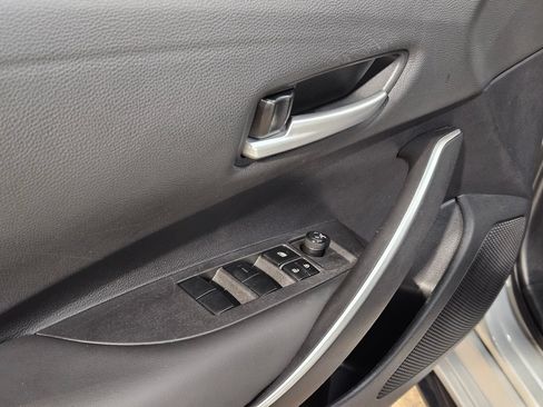 Used 2024 Toyota Corolla SE FWD image 21