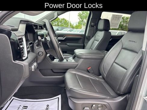 Certified 2025 GMC Sierra 1500 Denali w/ Technology Package AWD/4WD image 21