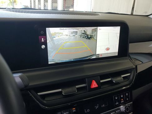 Certified 2024 Kia Seltos S FWD image 27