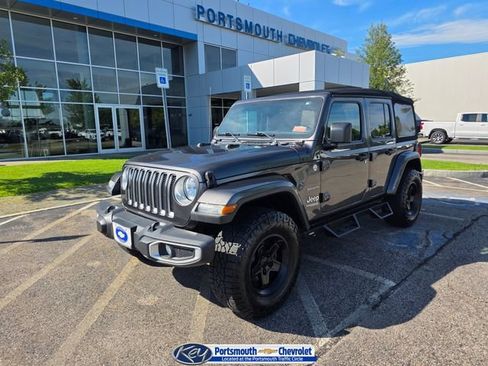 Used 2020 Jeep Wrangler Unlimited Sahara AWD/4WD image 1
