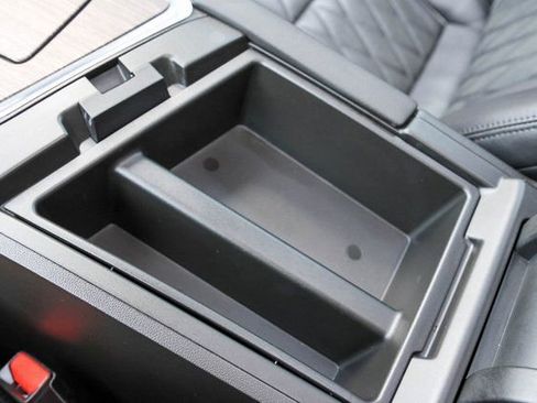 Used 2022 Buick Enclave Avenir w/ Avenir Technology Package image 25