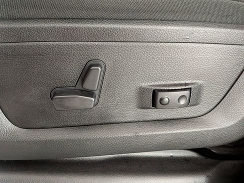 Certified 2024 RAM 2500 Big Horn w/ Night Edition image 16