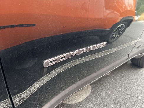 New 2026 Jeep Compass Limited image 5