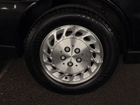 Used 2001 Saturn L-Series L200 FWD image 58