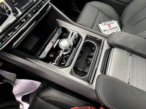 New 2026 Jeep Grand Wagoneer Limited image 22