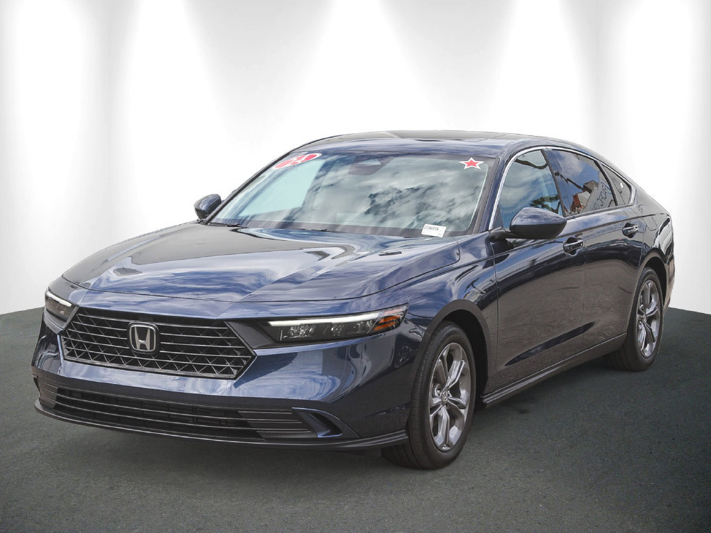 Used 2024 Honda Accord EX image 3
