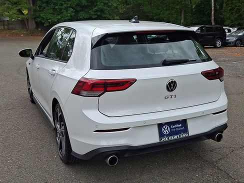 Used 2024 Volkswagen GTI SE FWD image 8