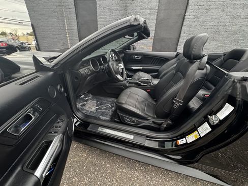 Used 2015 Ford Mustang GT Premium image 12