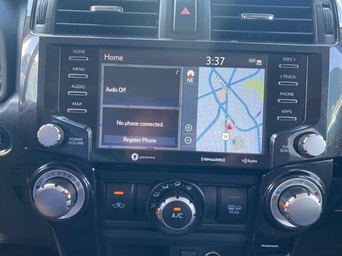 Used 2021 Toyota 4Runner Venture w/ Moonroof Package AWD/4WD image 21