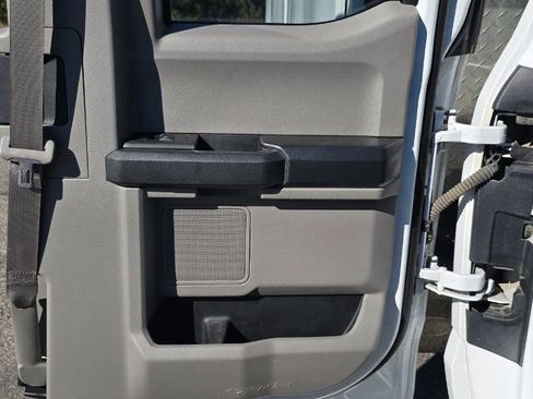 Used 2020 Ford F550 4x4 SuperCab Super Duty image 17