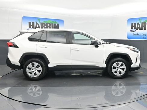 Used 2024 Toyota RAV4 LE image 6