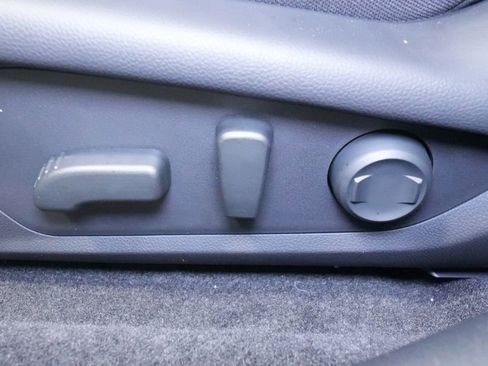New 2026 Subaru Crosstrek 2.5i Limited AWD/4WD image 14