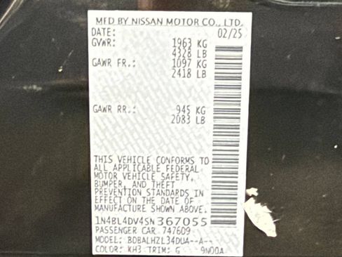 Used 2025 Nissan Altima 2.5 SV FWD image 29