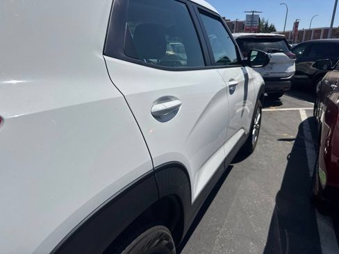 Used 2023 Chevrolet TrailBlazer LS FWD image 5