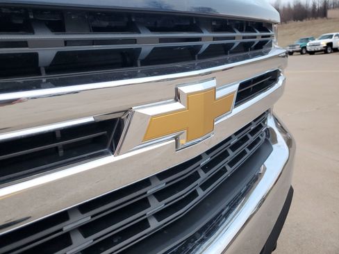 Used 2022 Chevrolet Silverado 1500 LT image 36