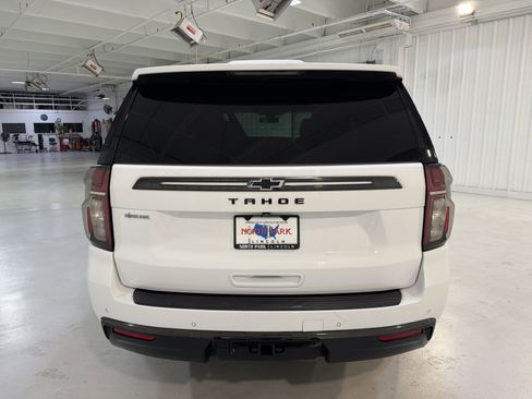 Used 2021 Chevrolet Tahoe Z71 w/ Z71 Signature Package image 27