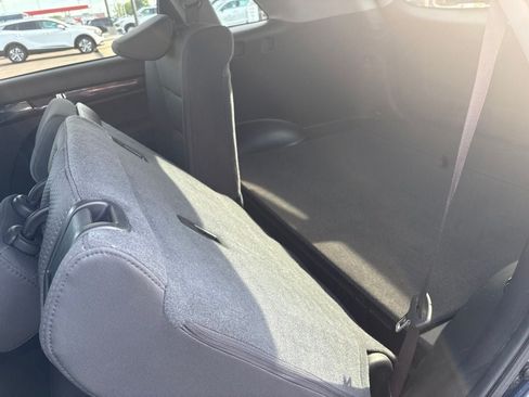 Used 2012 Kia Sorento LX AWD/4WD image 29