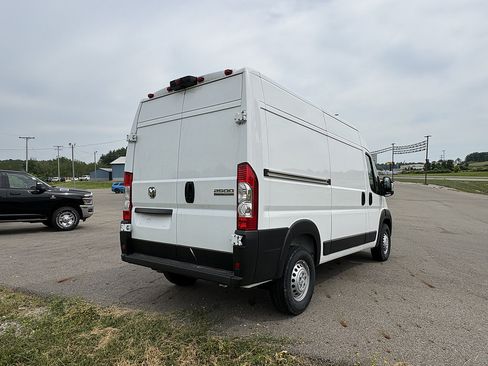 New 2025 RAM ProMaster 2500 FWD image 5