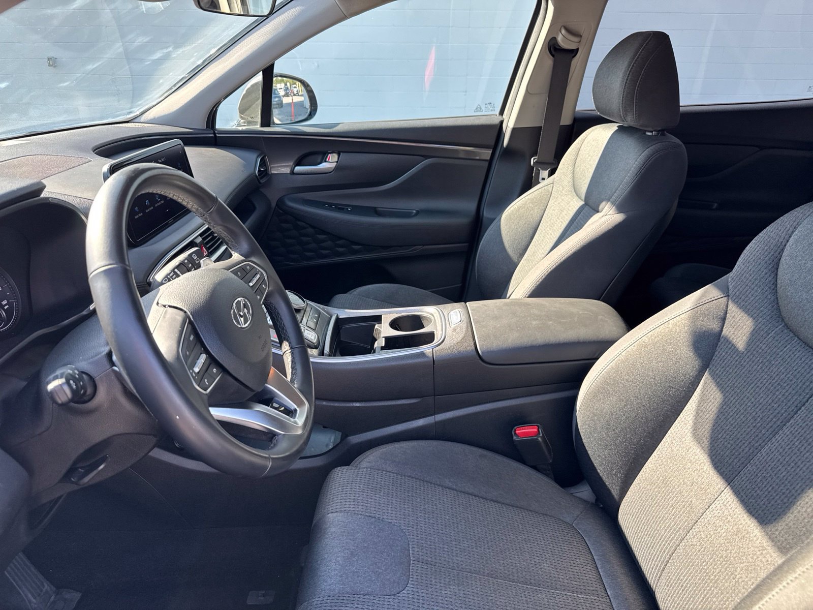 Used 2023 Hyundai Santa Fe SEL FWD image 20