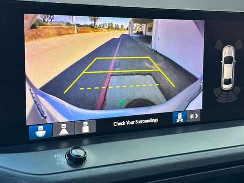 Certified 2023 Honda Accord Touring image 24