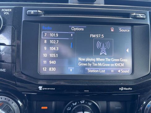 Used 2019 Toyota 4Runner 4WD image 12