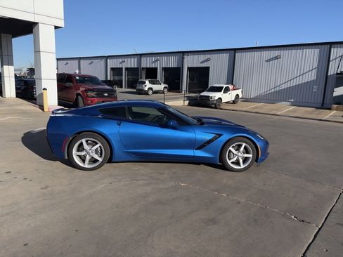 Used 2015 Chevrolet Corvette Stingray Coupe w/ 2LT Preferred Equipment Group image 2