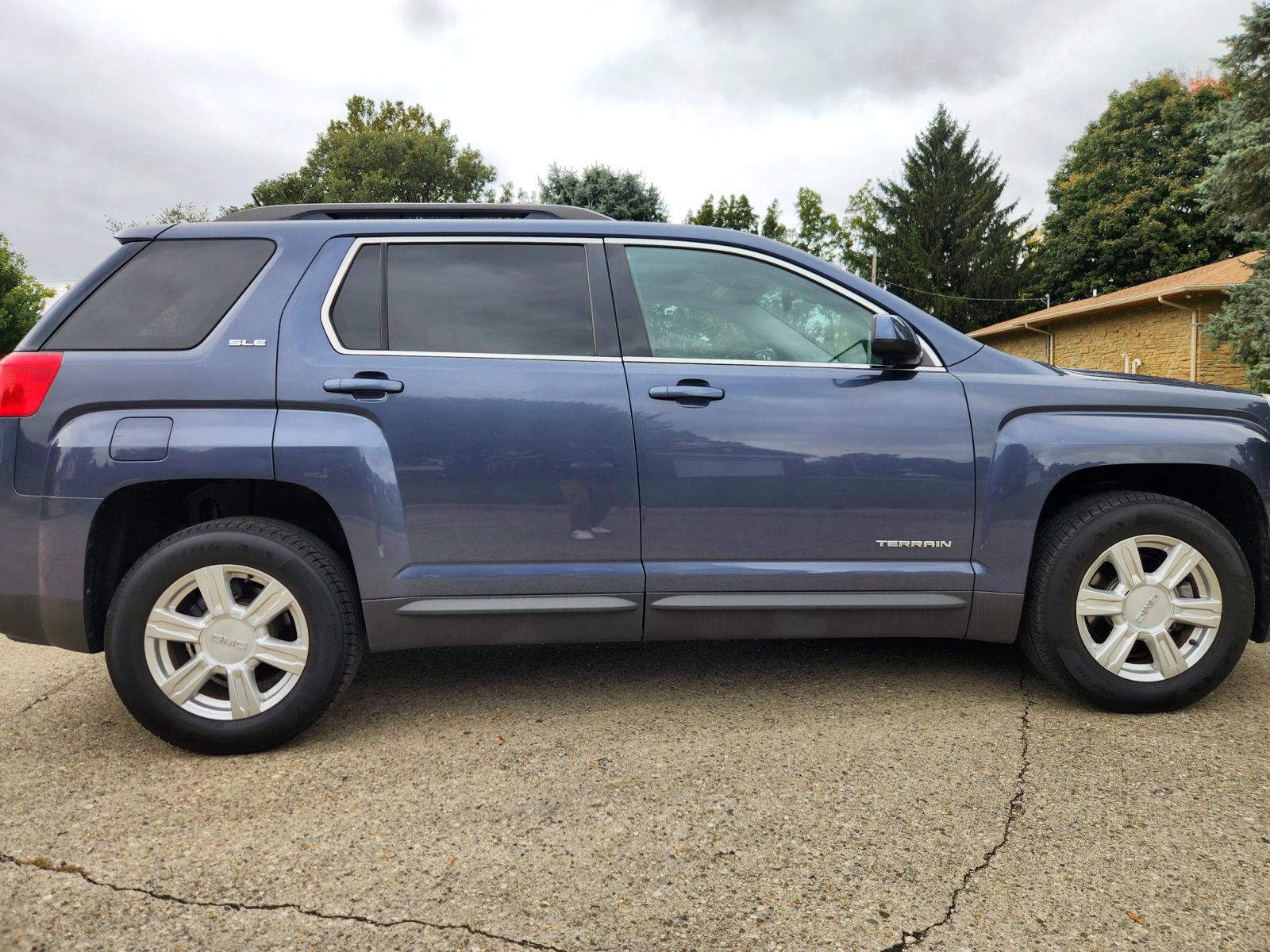 Used 2014 GMC Terrain SLE w/ Convenience Package FWD image 6