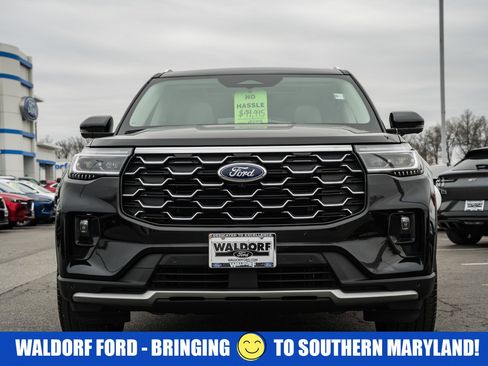 Certified 2025 Ford Explorer Platinum w/ Ultimate Package image 2