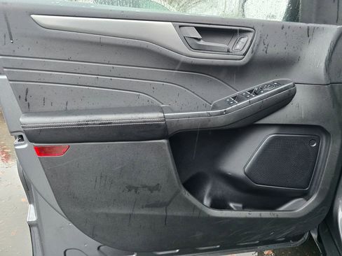 Used 2024 Ford Escape Active image 22