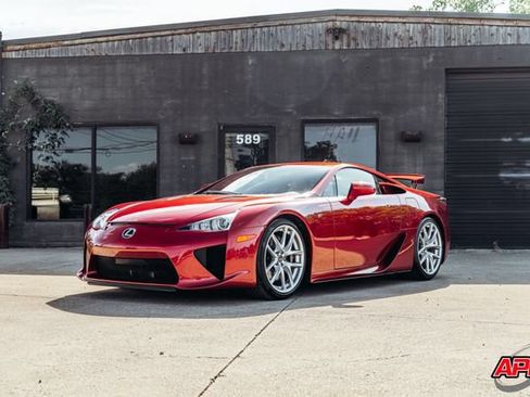 Used 2012 Lexus LFA RWD image 93