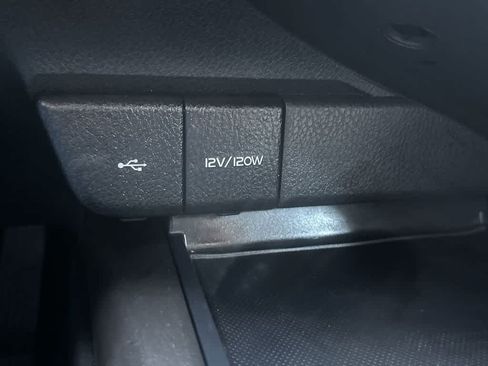 Used 2023 Toyota Camry SE FWD image 17