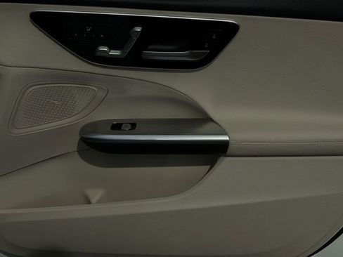 Used 2023 Mercedes-Benz C 300 Sedan image 35