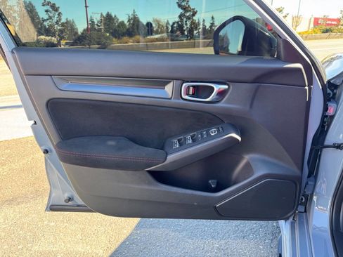 Used 2023 Honda Civic Type R image 37